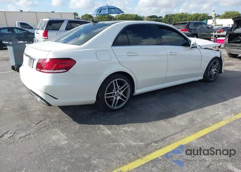 2014 Mercedes-Benz E 350 from USA, damaged, VIN WDDHF5KB3EB029295